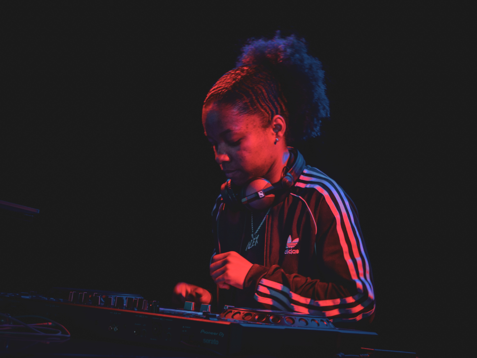 Miss Newhouz + DJ Lexx + Romy White